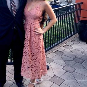 ASTR The Label LACE A LINE MIDI DRESS